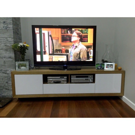 LARA TASSIE OAK WALL MOUNTED TV/ENTERTAINMENT UNIT - MyChocolateWood