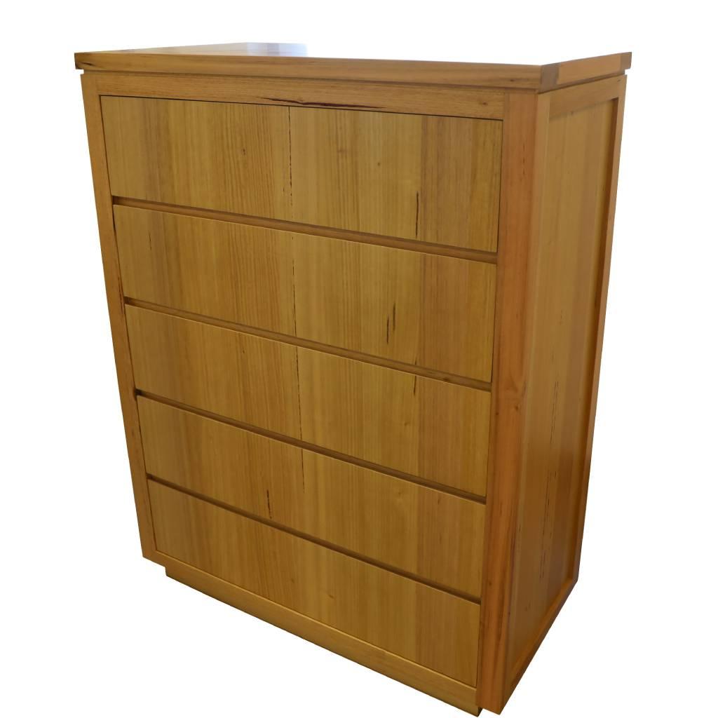 VALANCE TASSIE OAK TALLBOY/CHEST OF DRAWERS IN NATURAL CLEAR LAQUER - FLOOR STOCK CLEARANCE