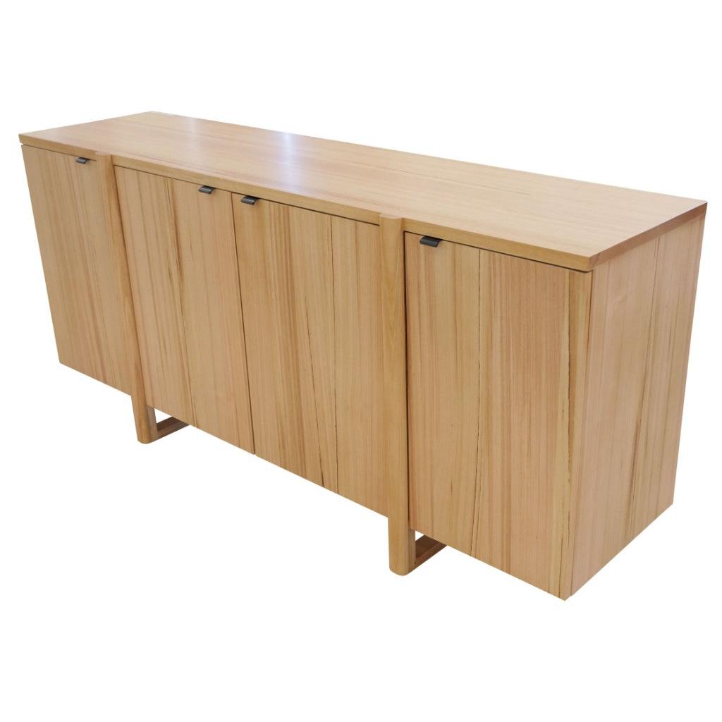 IBARRA SOLID & VENEER BLUE GUM TIMBER 4-DOOR BUFFET SIDEBOARD NATURAL