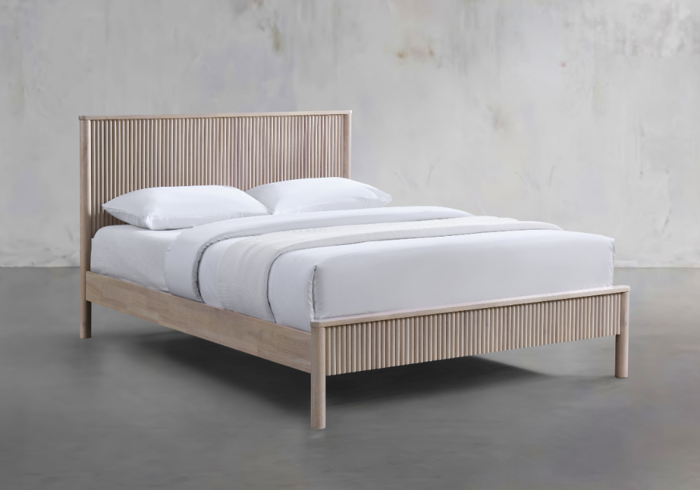 LANDRA HANDCRAFTED RUBBERWOOD QUEEN BED