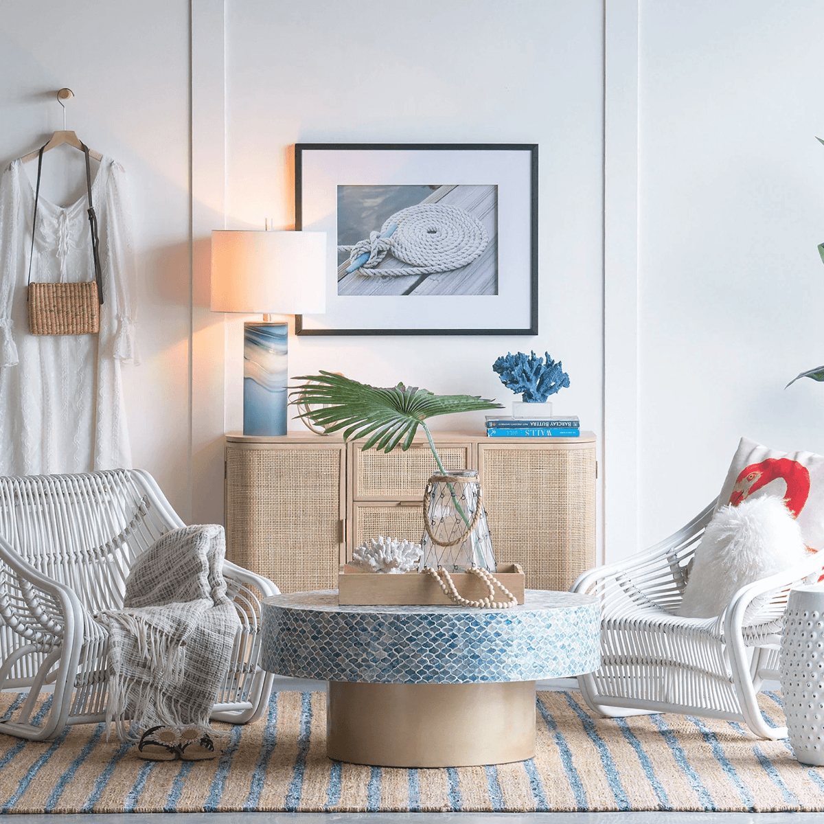 CONCH ROUND SHELL COFFEE TABLE
