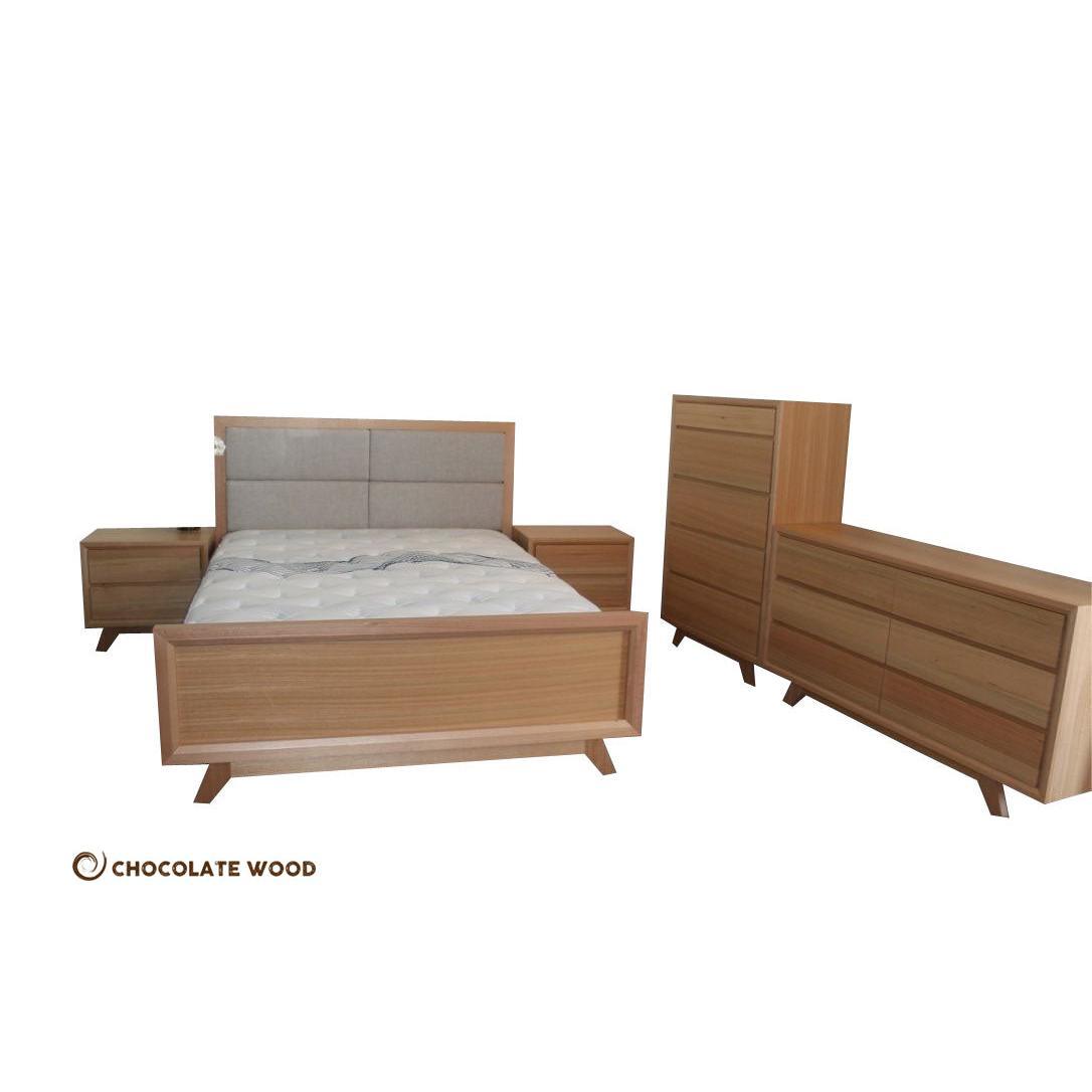MIRANDA  5 PIECE QUEEN BEDROOM SUITE IN TASSIE OAK CLEAR LACQUER
