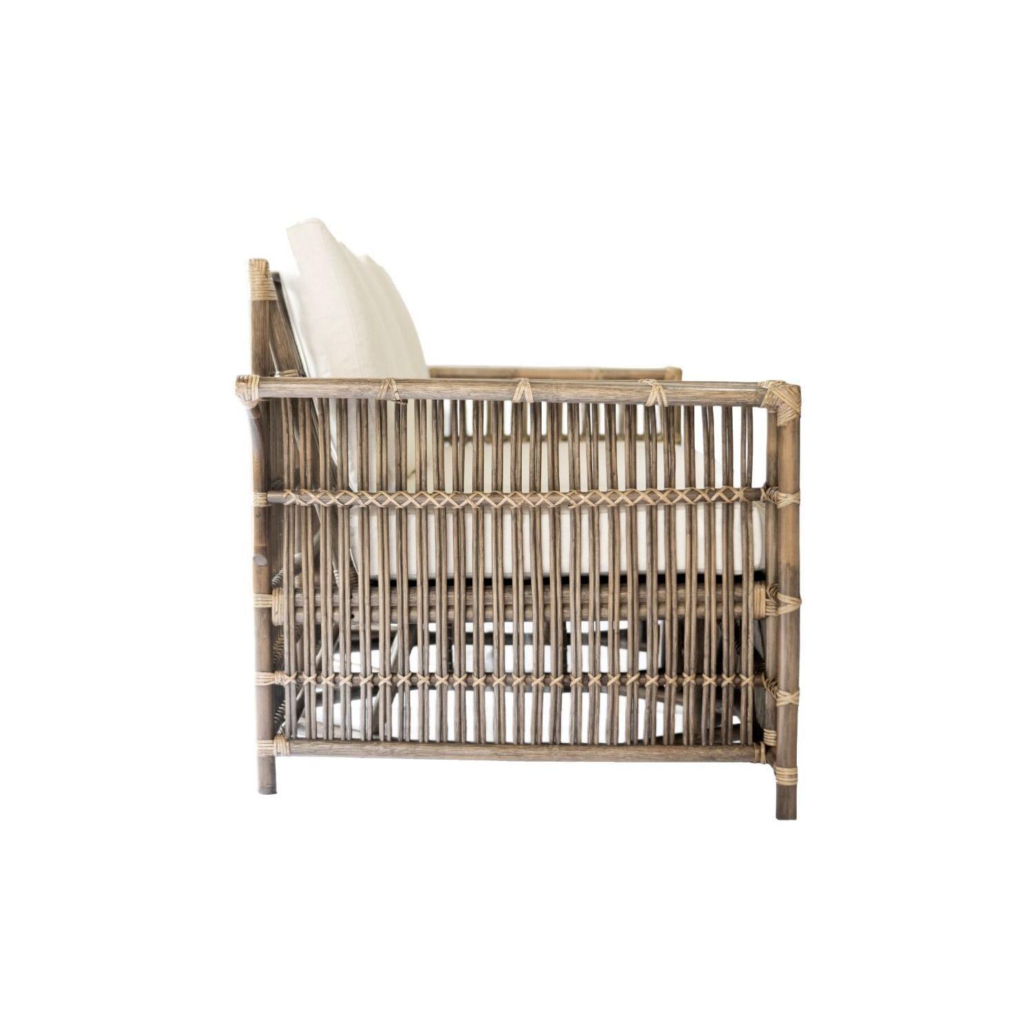 NAPOLI HAMPTONS STYLE 3-SEATER RATTAN SOFA IN ANTIQUE HONEY - MyChocolateWood