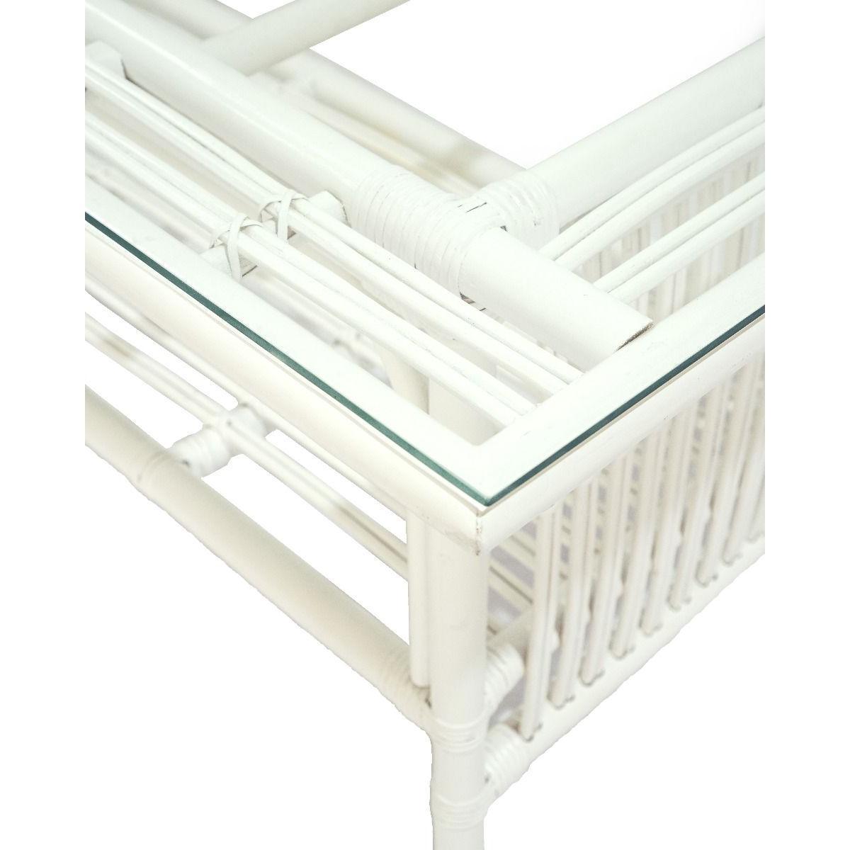 NAPOLI HAMPTONS STYLE RATTAN COFFEE TABLE WITH GLASS TOP IN SOLID WHITE