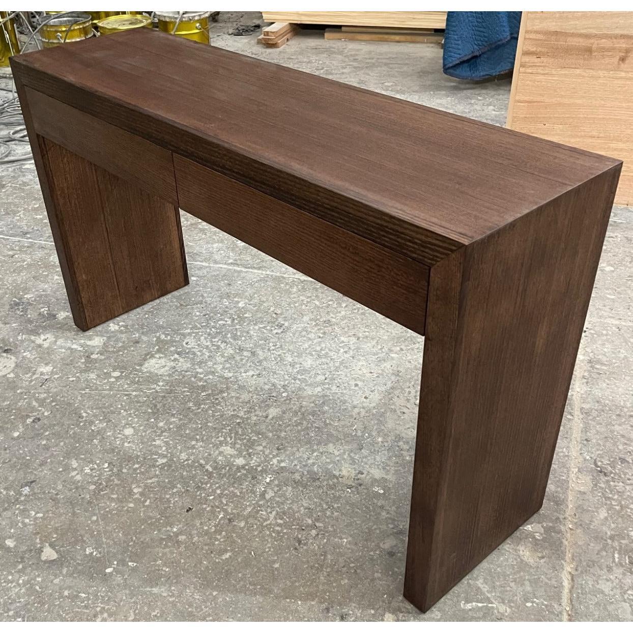 BELFAST CUSTOM MADE TASSIE OAK HALL TABLE