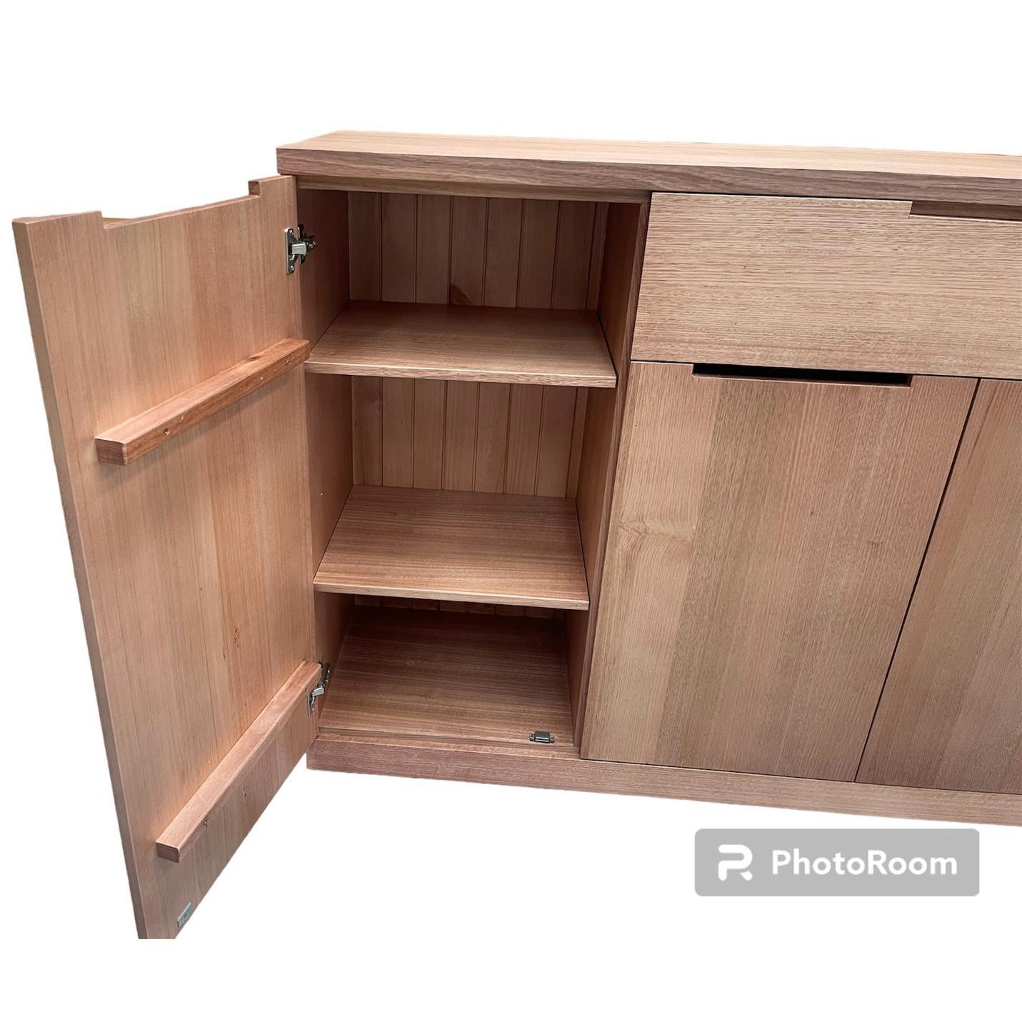 ANTOINETTE AUSTRALIAN MADE TASSIE OAK BUFFET/SIDEBOARD 4 DOORS 1 DRAWER CUSTOM MADE - MyChocolateWood