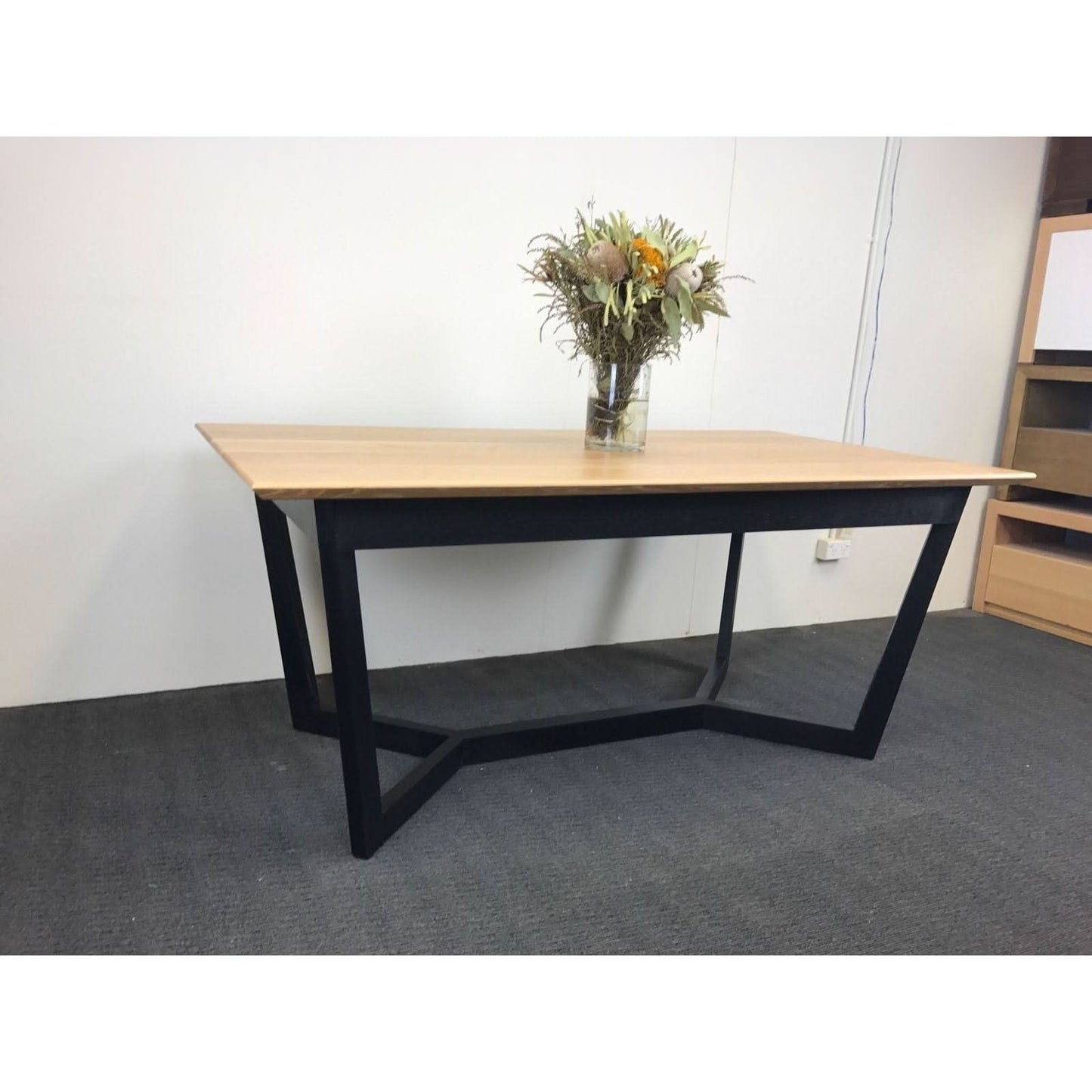 GADAR DINING TABLE - EUROPEAN/AMERICAN SOLID OAK HARDWOOD AUSTRLIAN MADE - MyChocolateWood