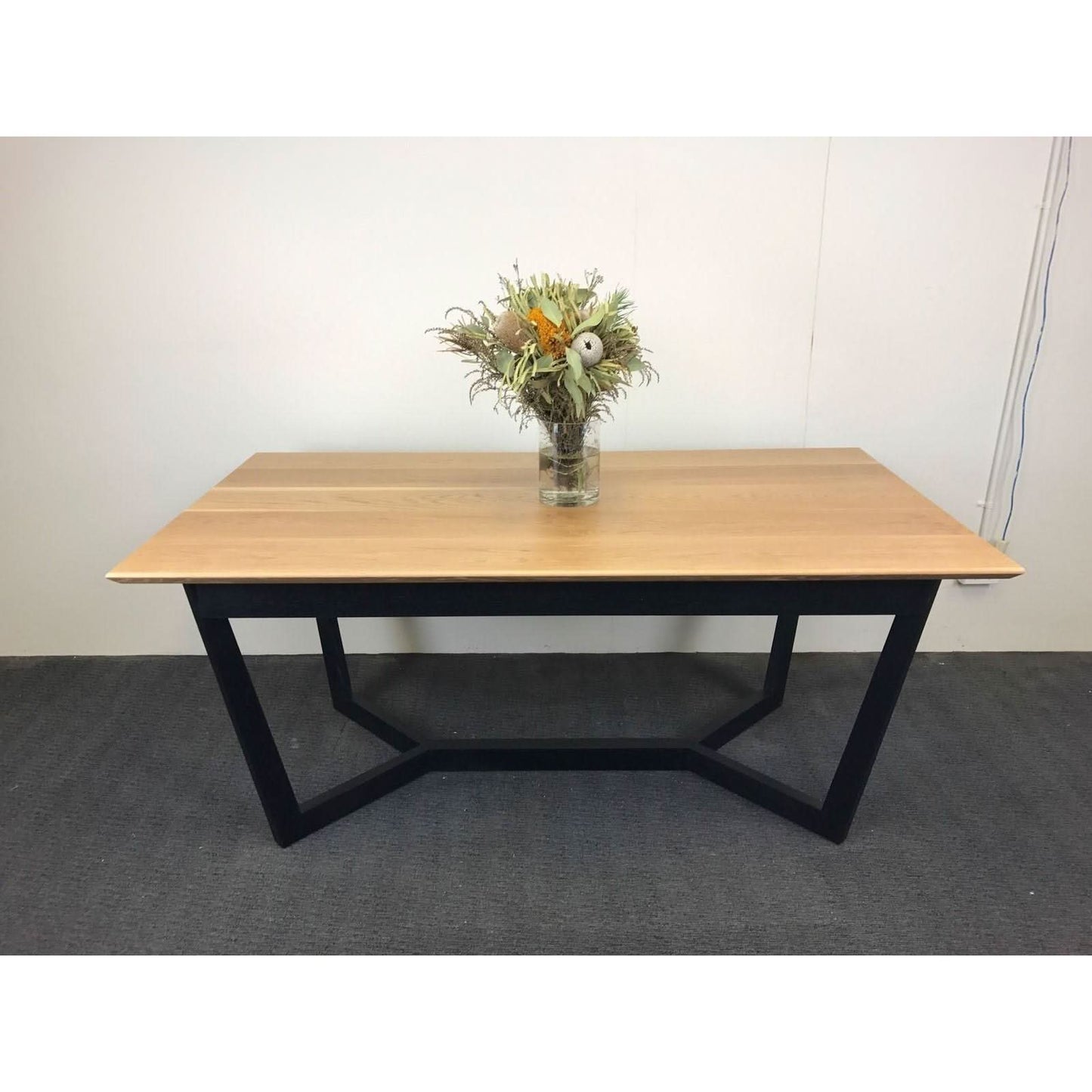 GADAR DINING TABLE - EUROPEAN/AMERICAN SOLID OAK HARDWOOD AUSTRLIAN MADE - MyChocolateWood