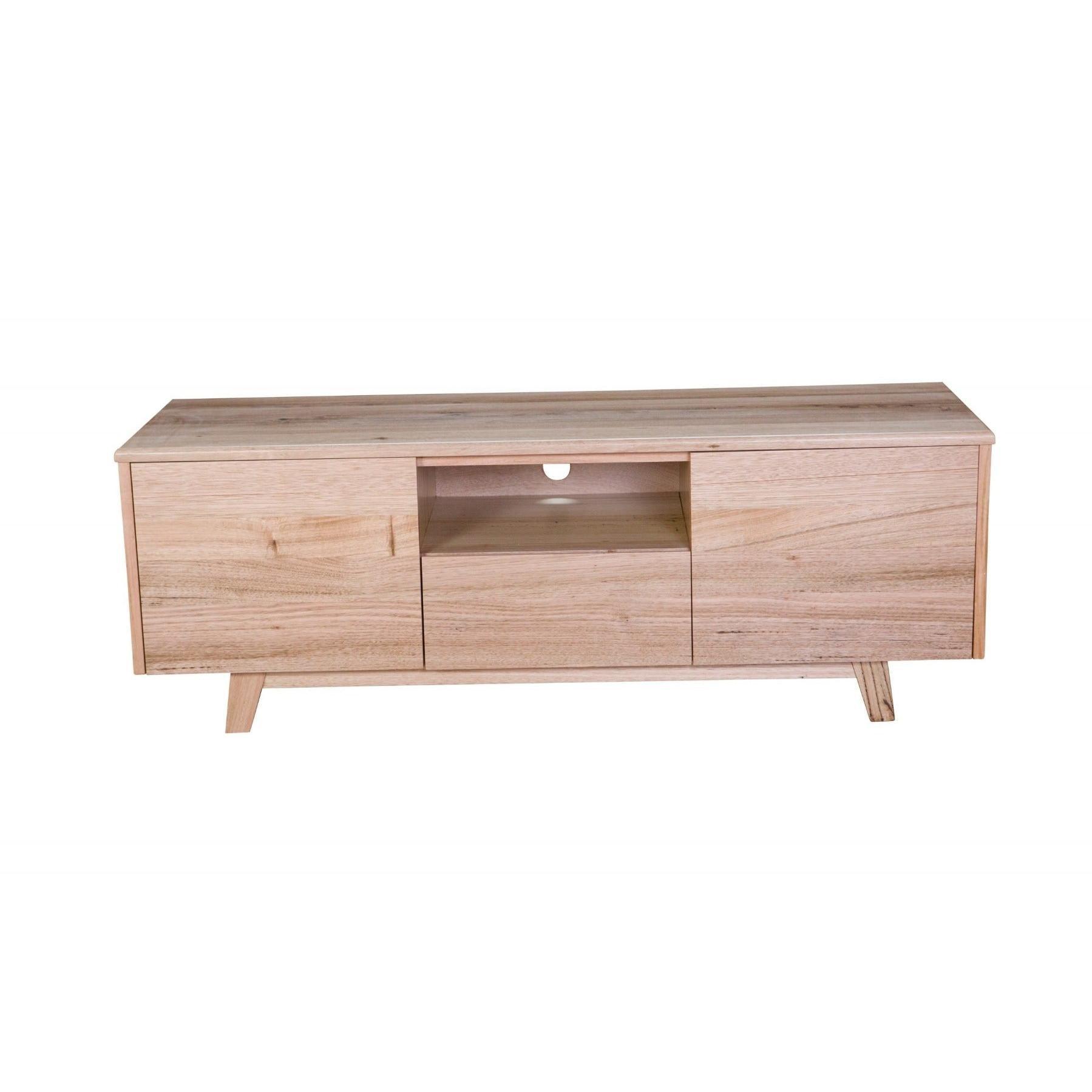 GRANVILLE SOLID TASSIE OAK TV UNIT WITH 2 DOORS & 1 DRAWER 145CM - MyChocolateWood