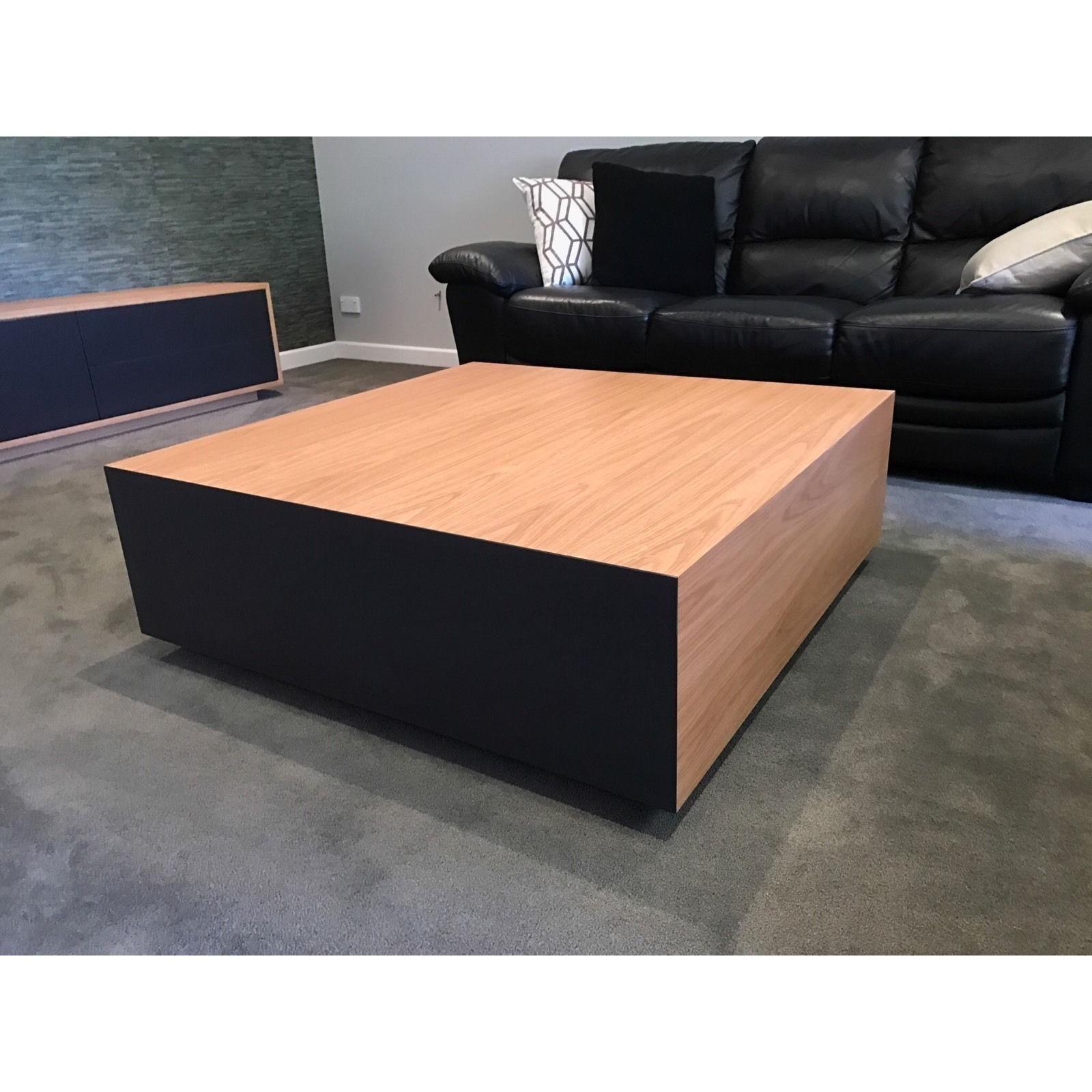 JANNA SOLID AMERICAN OAK COFFEE TABLE MADE TO ORDER - MyChocolateWood