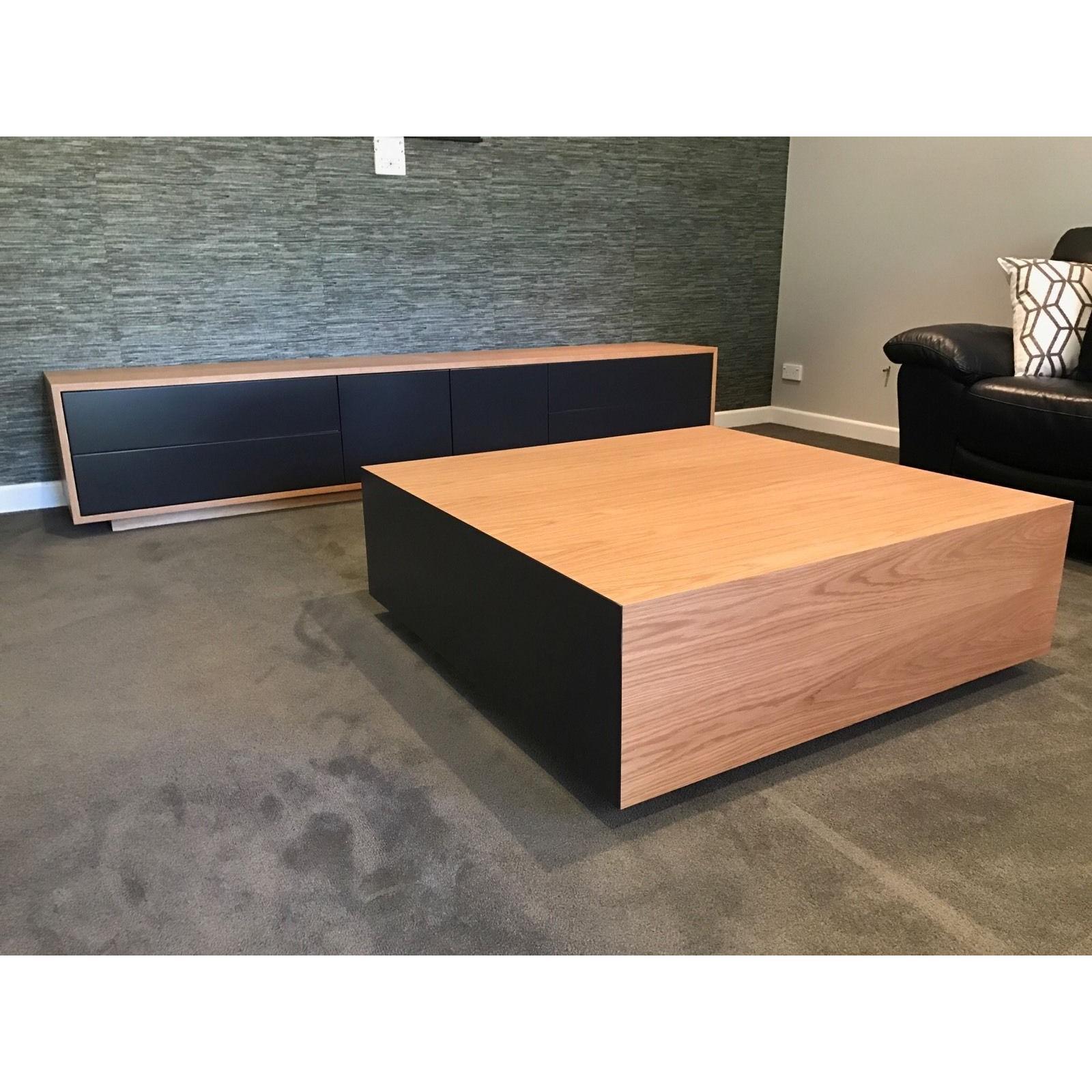 JANNA SOLID AMERICAN OAK COFFEE TABLE MADE TO ORDER - MyChocolateWood