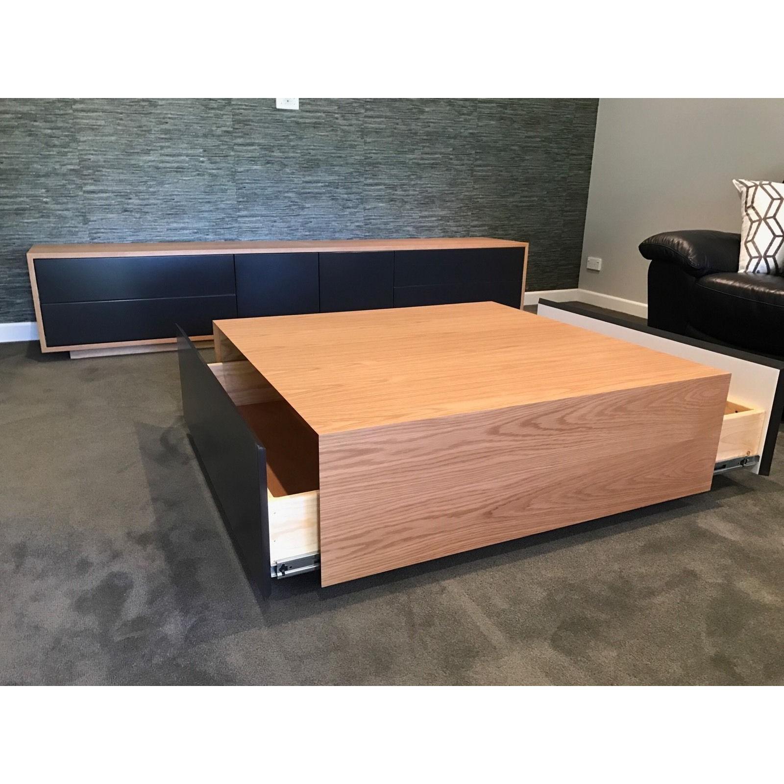 JANNA SOLID AMERICAN OAK COFFEE TABLE MADE TO ORDER - MyChocolateWood