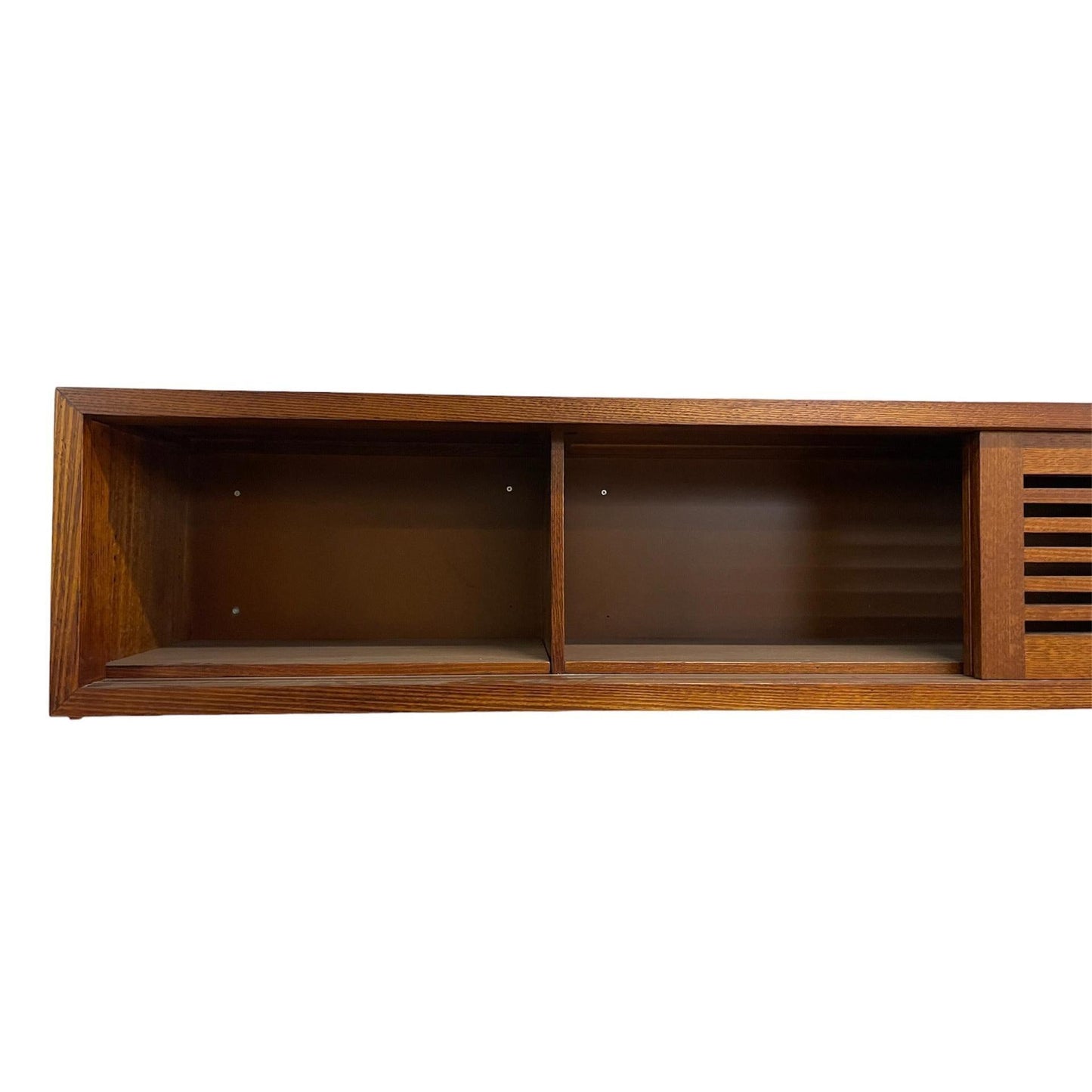 LITANI WALL MOUNTABLE TASSIE OAK SLIDING DOORS LOWLINE TV UNIT - MyChocolateWood