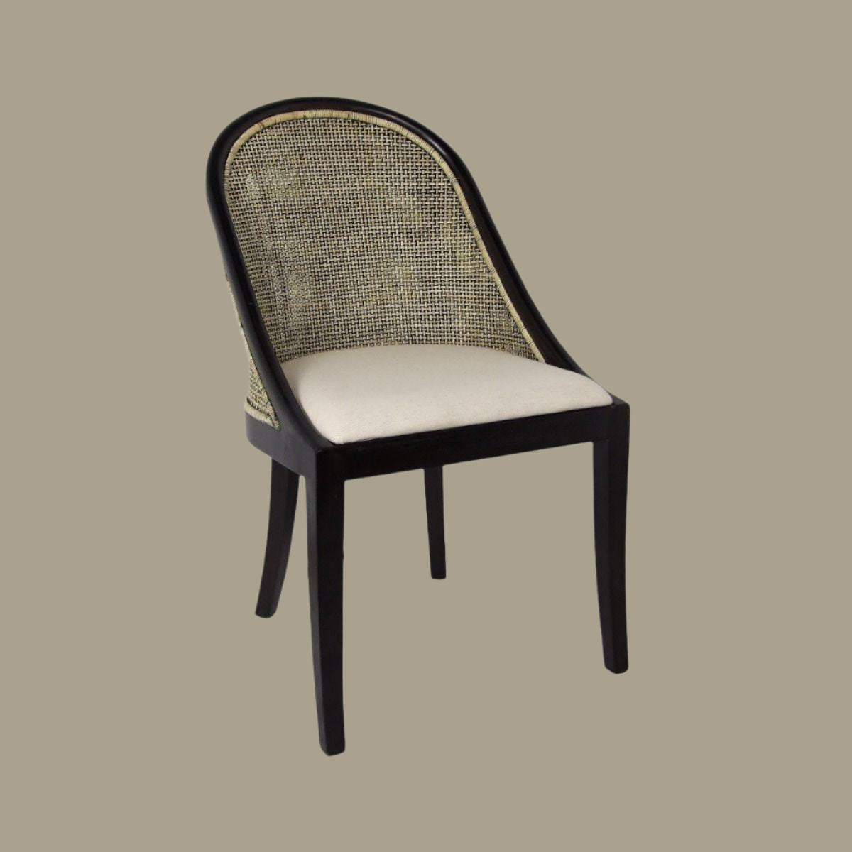 SOUTHAMPTON HAMPTONS RATTAN DINING CHAIR/ LOUNGE CHAIR IN BLACK SHADOW