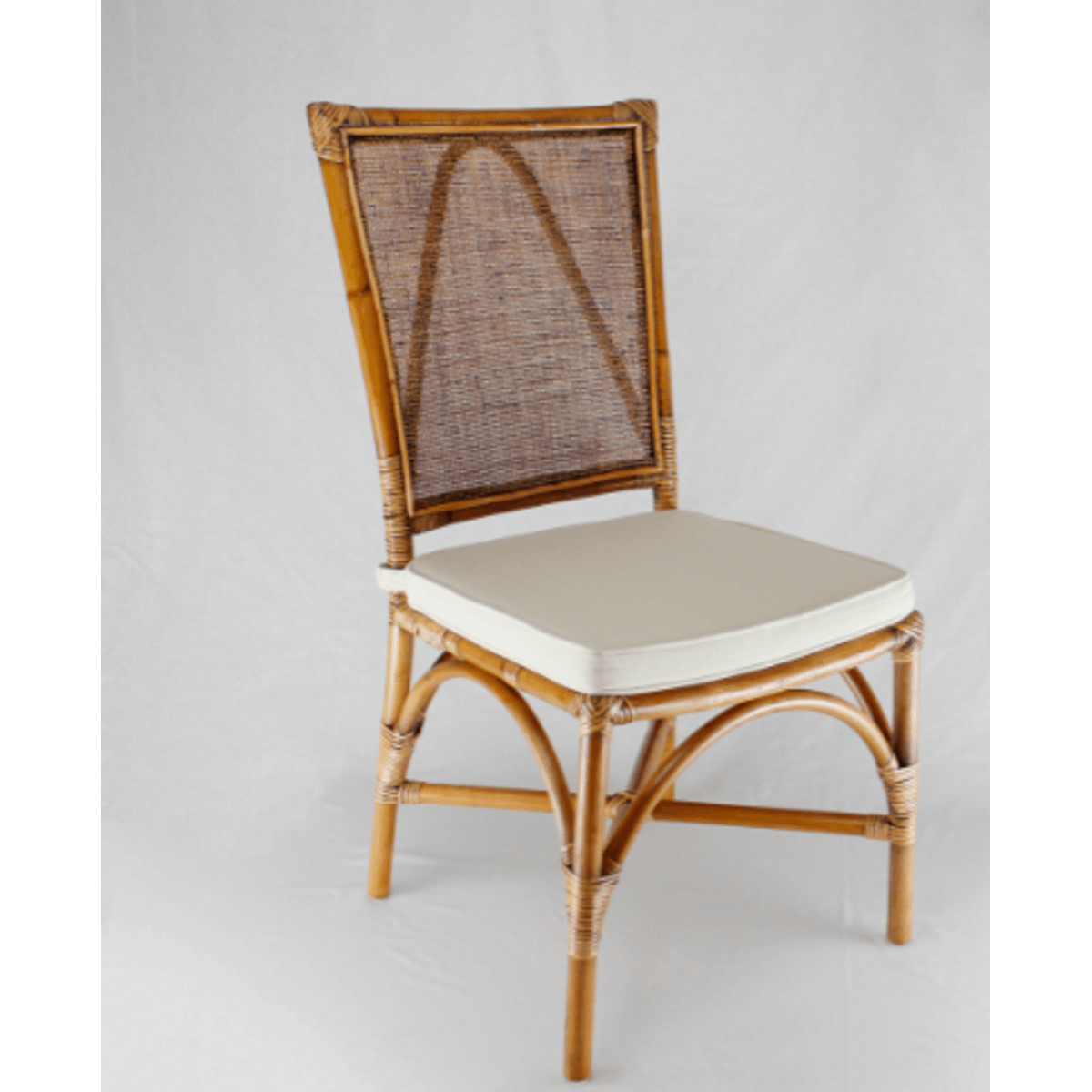 CHELSEA HAMPTONS RATTAN DINING CHAIR IN ANTIQUE BORWN