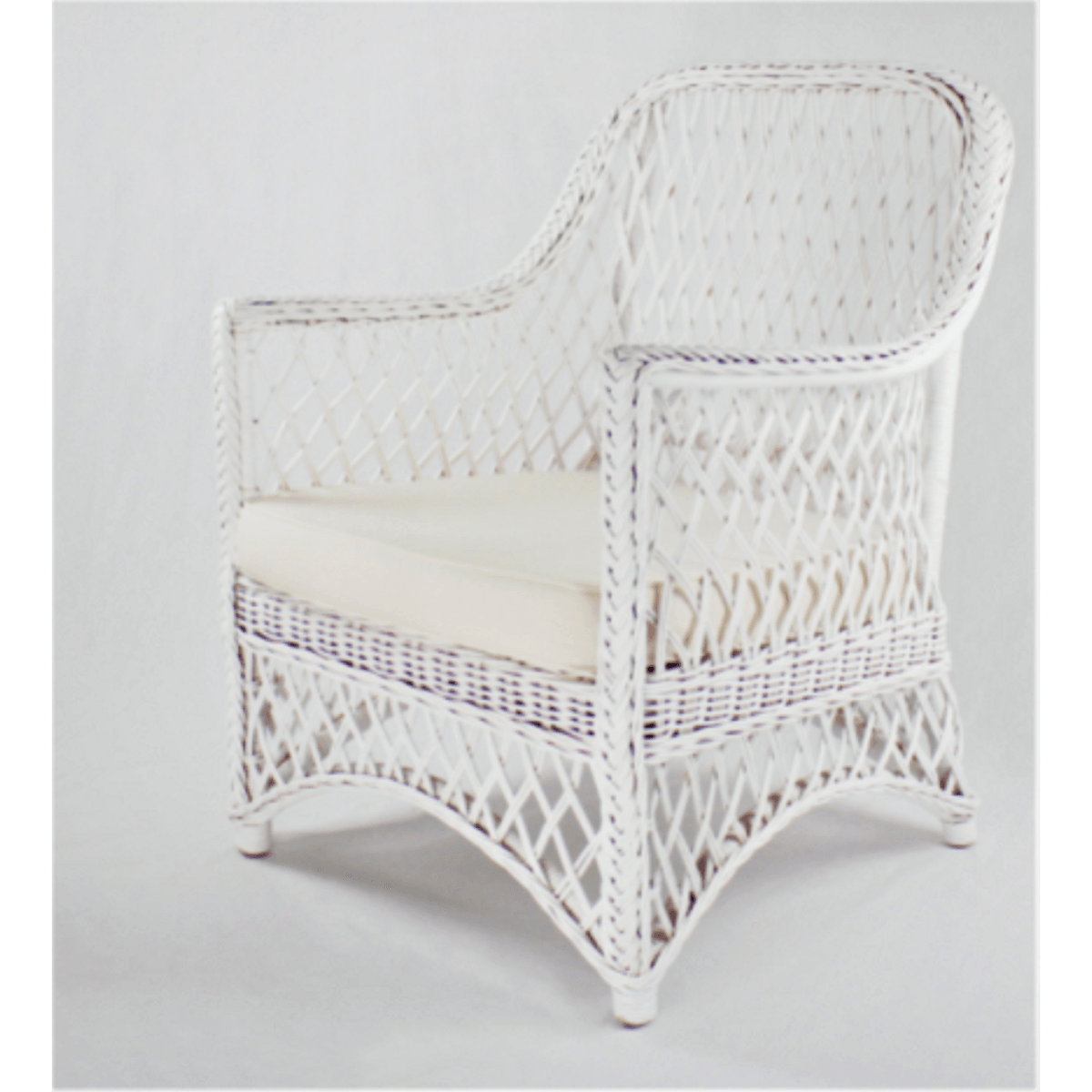 ESTELLA WHITE RATTAN LOUNGE CHAIR ACCENT CHAIR/ ARMCHAIR /EASYCHAIR