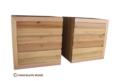 2 X MOOREBANK MADE TO ORDER 3 DRAWER RECYCLED HARDWOOD BEDSIDE TABLES